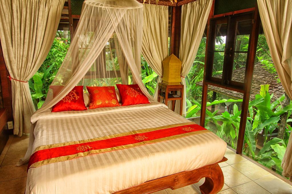 Ban Sabai Village Resort & Spa Chiang Mai Exteriör bild