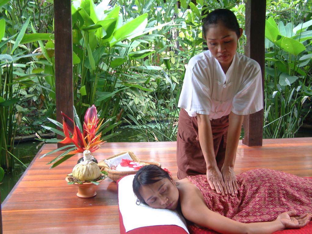 Ban Sabai Village Resort & Spa Chiang Mai Exteriör bild