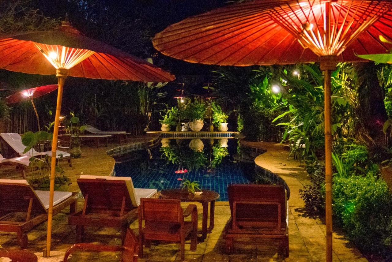 Ban Sabai Village Resort & Spa Chiang Mai Exteriör bild